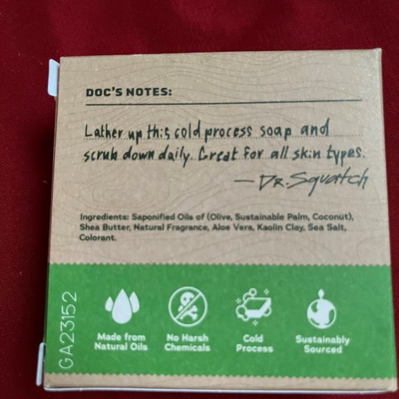 Dr. Squatch Natural Bar Soap, Cool Fresh Aloe, 5 oz - Picture 3 of 4
